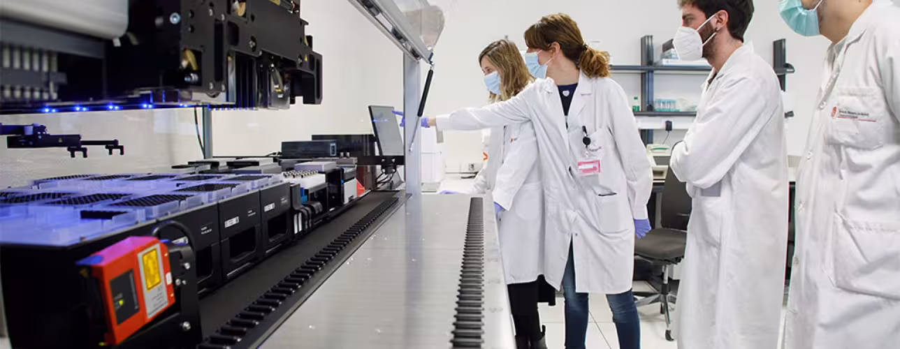 Equipo formado por el personal del Servicio de Microbiología Clínica del Complejo Hospitalario de Navarra (CHN) y de la empresa pública NASERTIC