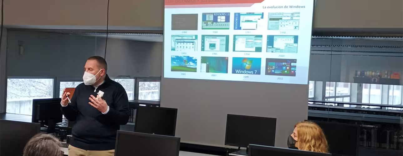 Primera sesión del curso impartido en Mendillorri.