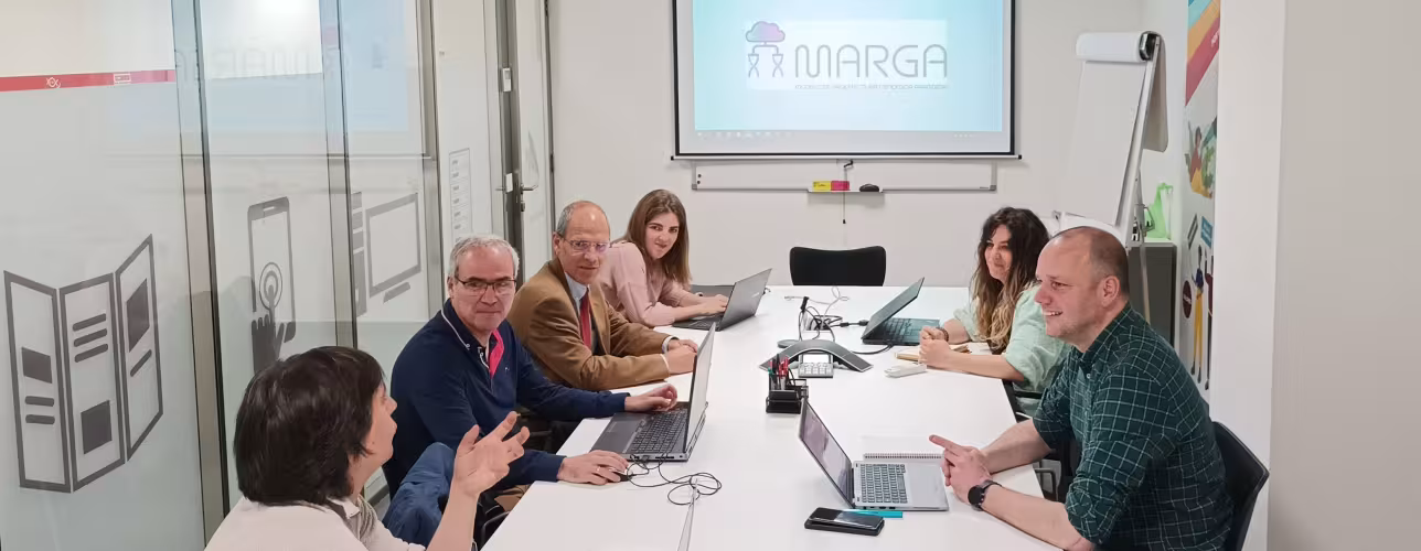 Representantes del consorcio formado por NASERTIC, Centro de Investigación Médica Aplicada de la Universidad de Navarra (CIMA), la Clínica Universidad de Navarra (CUN) y la empresa Data Value Management (DVM).