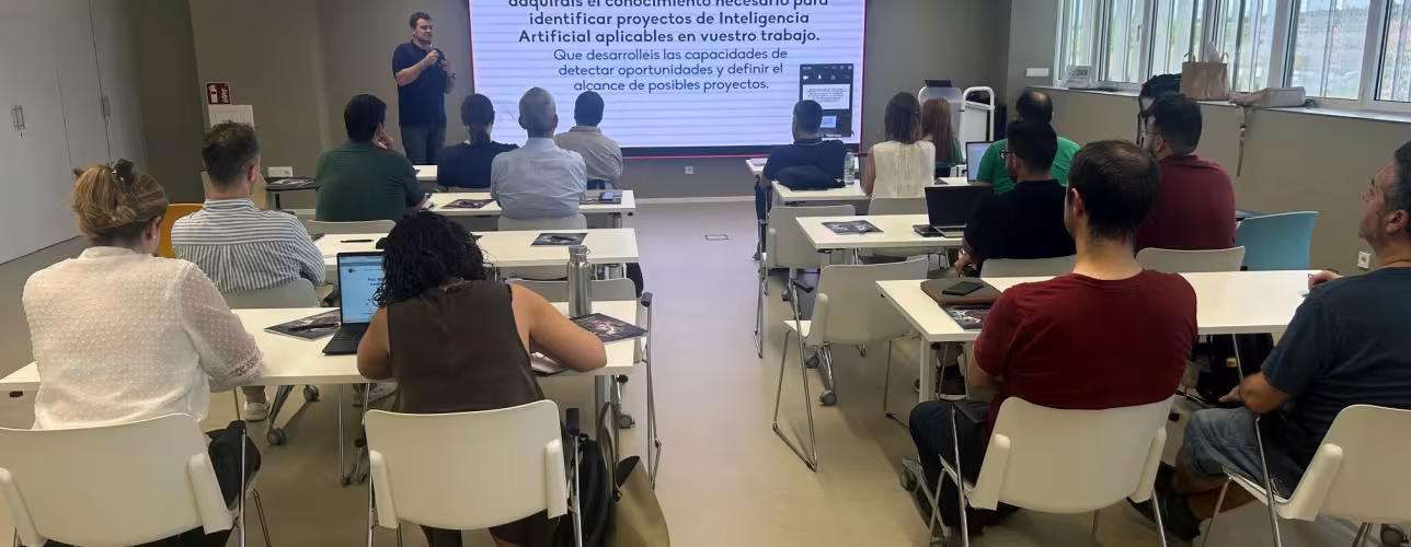 Primera sesión formativa del Laboratorio de Ciencia de datos mantenida el pasado 24 de junio en el Polo Iris de Innovación.