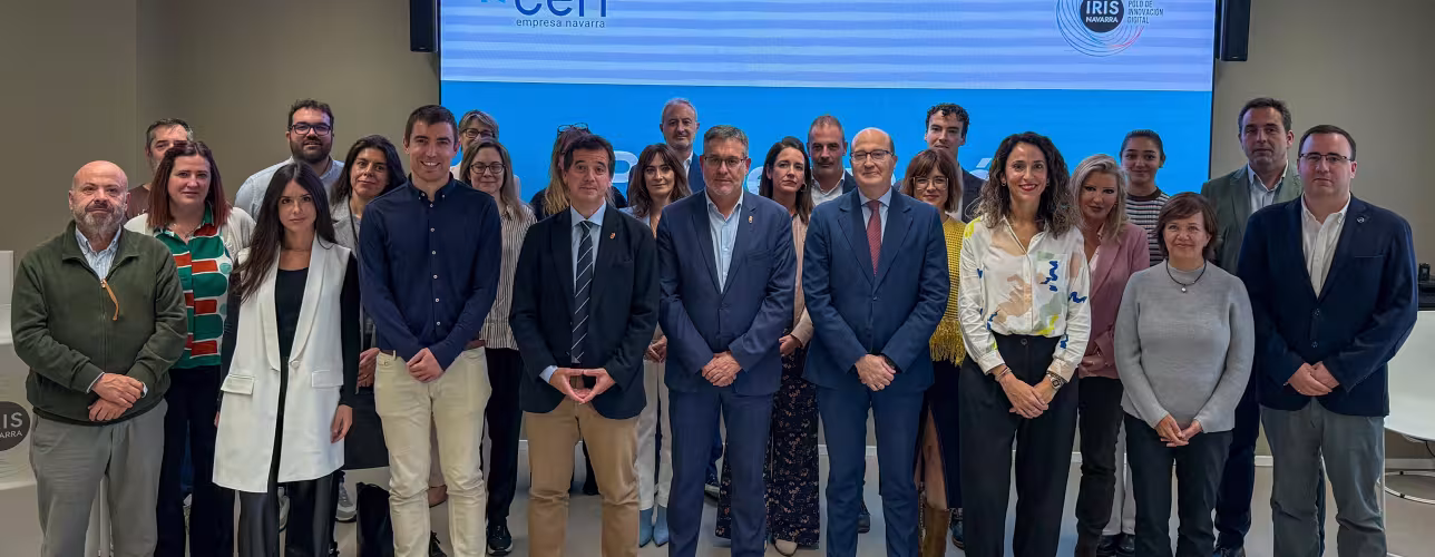 Foto de grupo de los y las participantes de la jornada