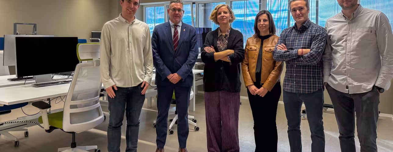 De izda a dcha: Arrizabalaga, el consejero García, Lacunza, Martínez, Campos y Ordóñez